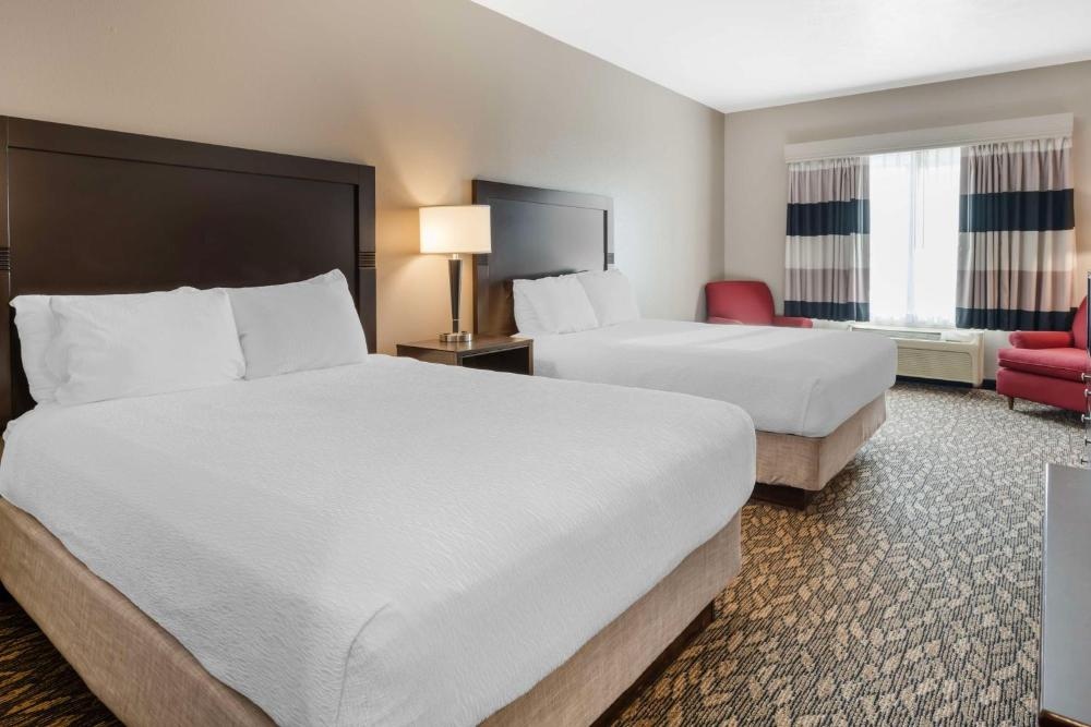 Best Western Wheatland Inn