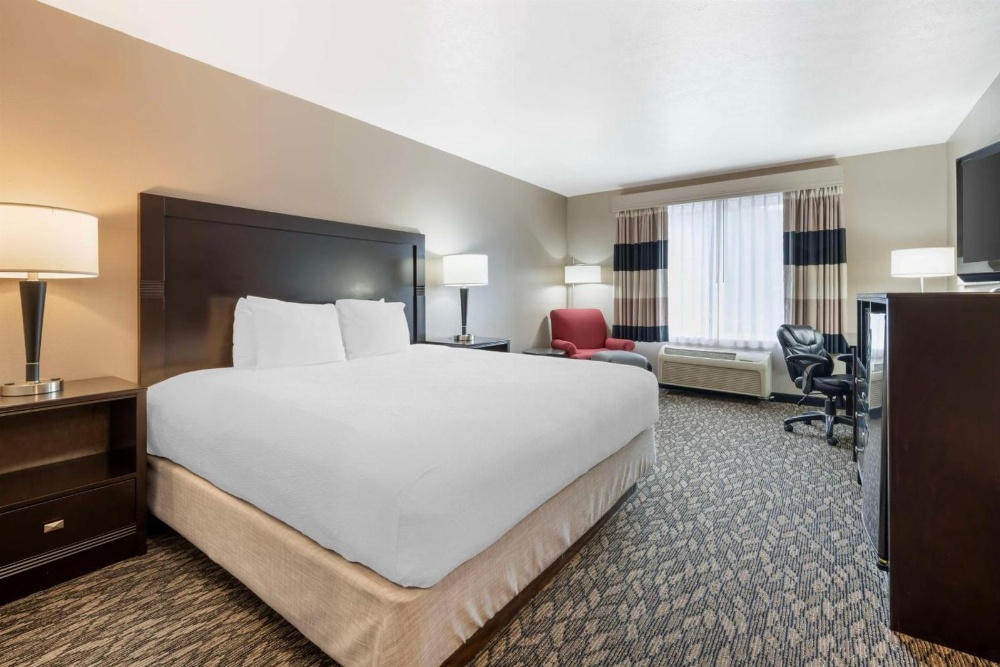 Best Western Wheatland Inn Main image